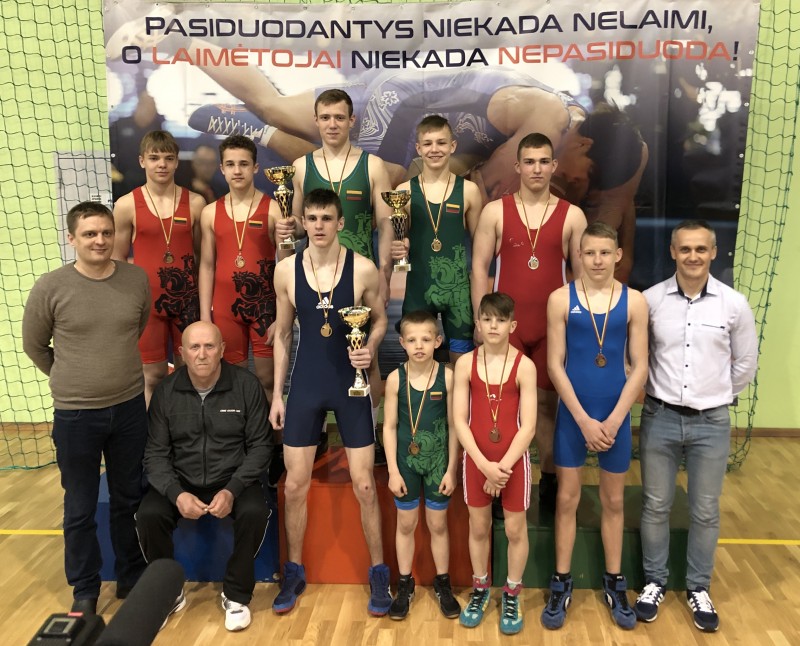 Kelmės sporto centre vyko III-asis tarptautinis laisvųjų imtynių jaunių turnyras „KELMĖ CUP 2019“